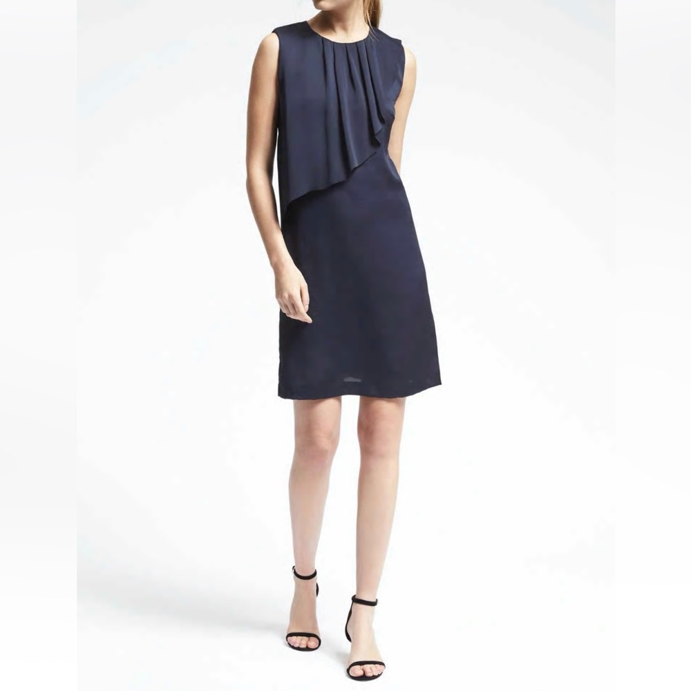 Banana Republic dress size 0 stunning navy blue dress BEAUTIFUL 💙💙💙